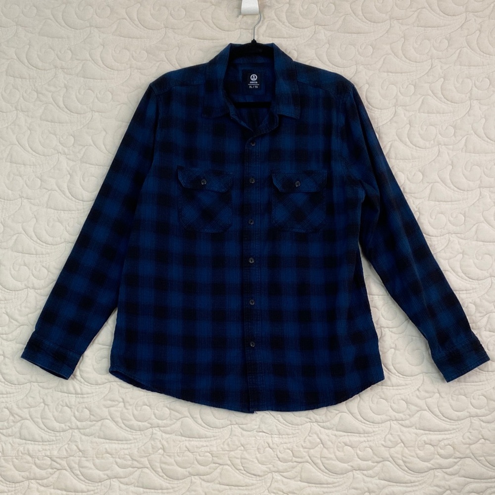 Amnesia Plaid Flannel Shirt Blue and Black Cotton
